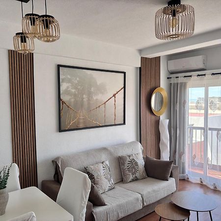 Apartamento Primera Linea De Playa Paseo Maritimo Perla 5 Fuengirola Dış mekan fotoğraf