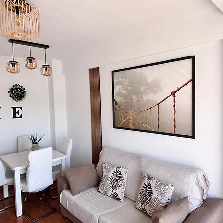Apartamento Primera Linea De Playa Paseo Maritimo Perla 5 Fuengirola Dış mekan fotoğraf