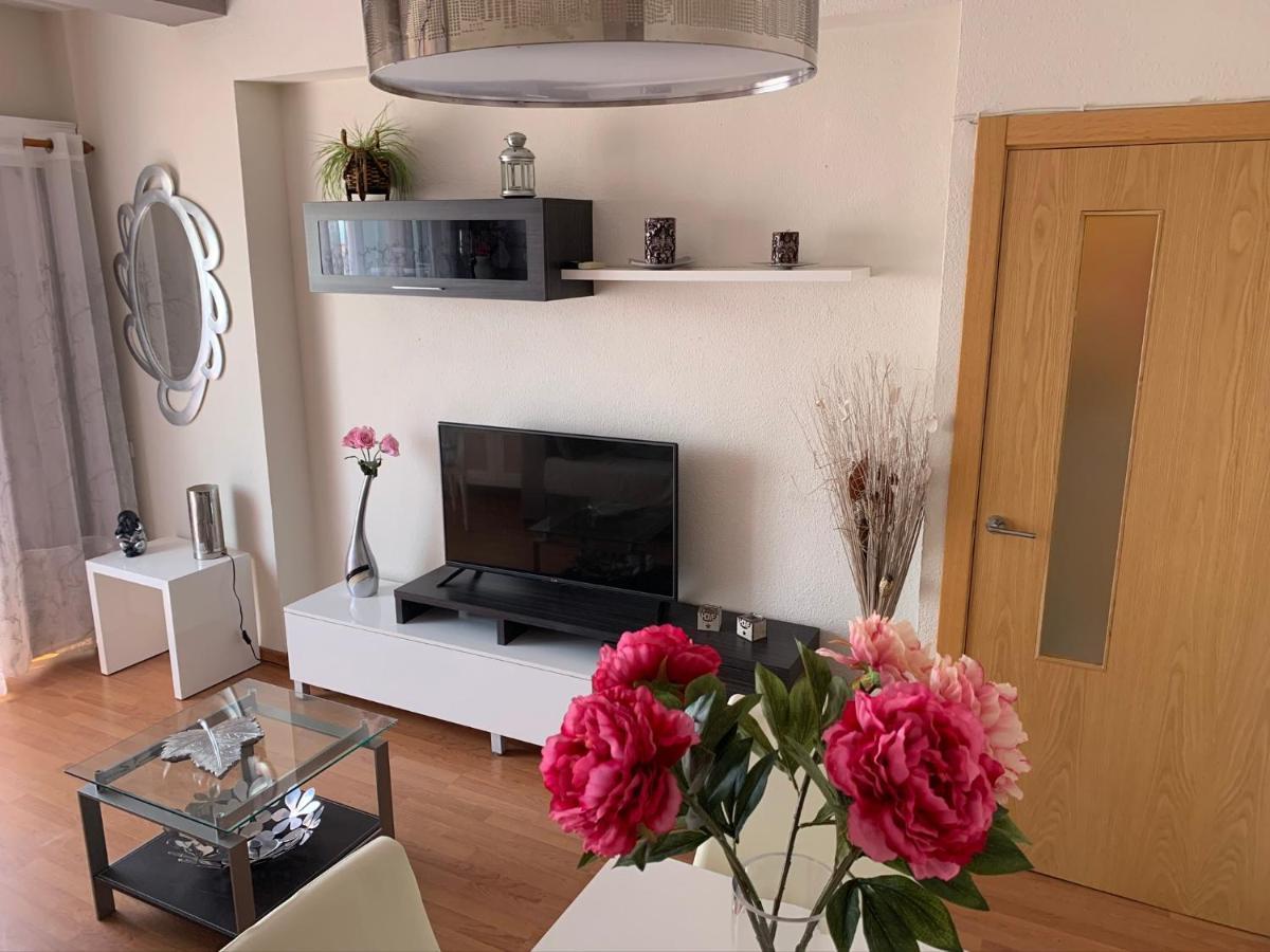 Apartamento Primera Linea De Playa Paseo Maritimo Perla 5 Fuengirola Dış mekan fotoğraf